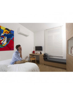 Инверторен климатик Daikin Sensira FTXF25E + RXF25E 2